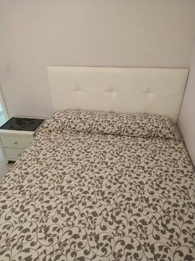 Carrer Assutzena Apartamento Apartment L'Estartit Spain